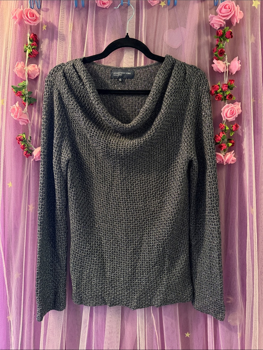 Woman’s Jones New York knitted sweater